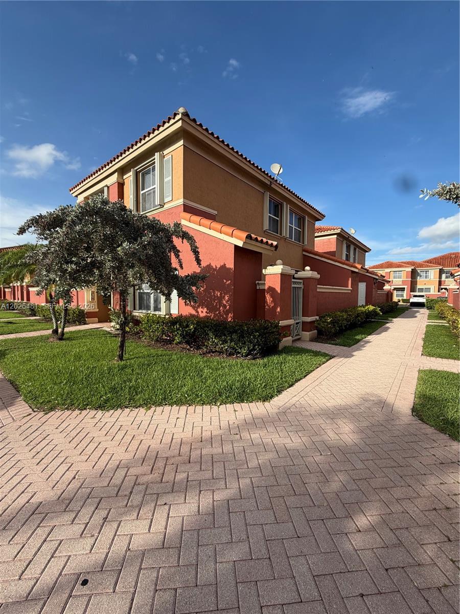 Property photo # 4