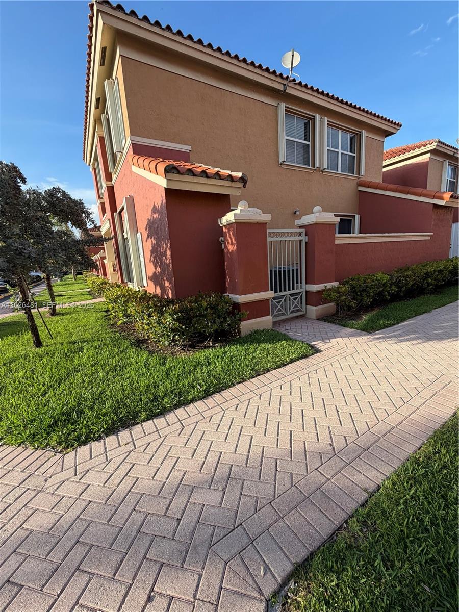 Property photo # 6