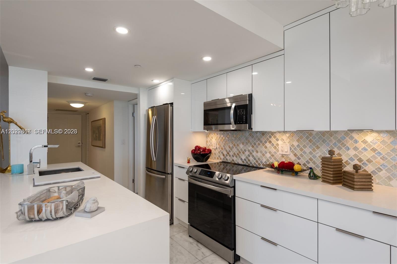 Property photo # 2