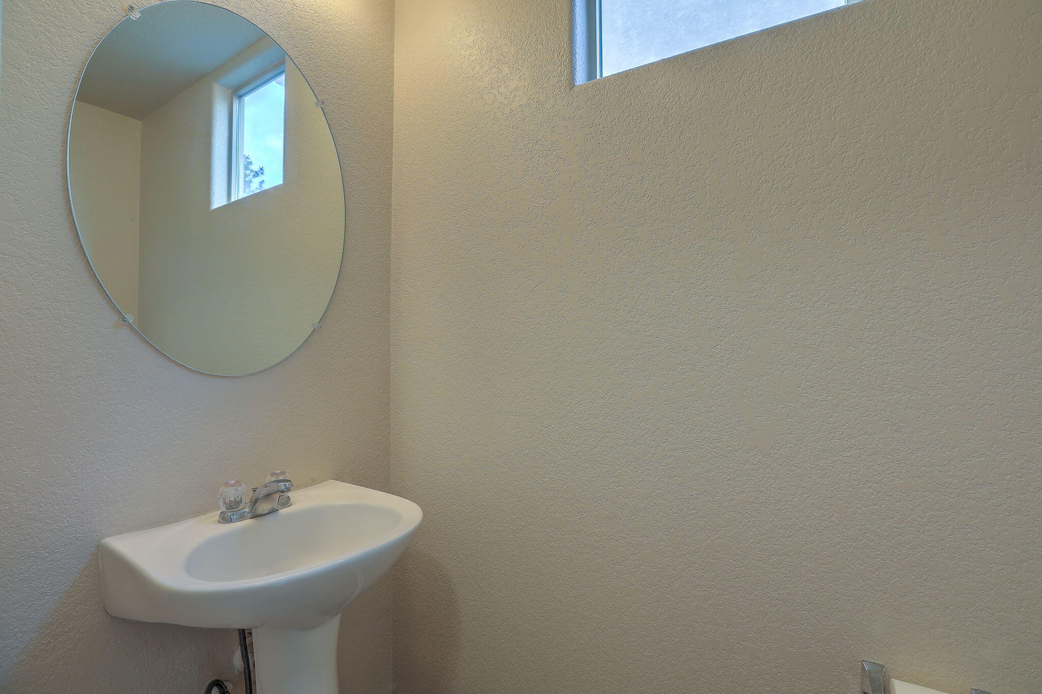Photo 16 — 1436 Danzante Drive SE