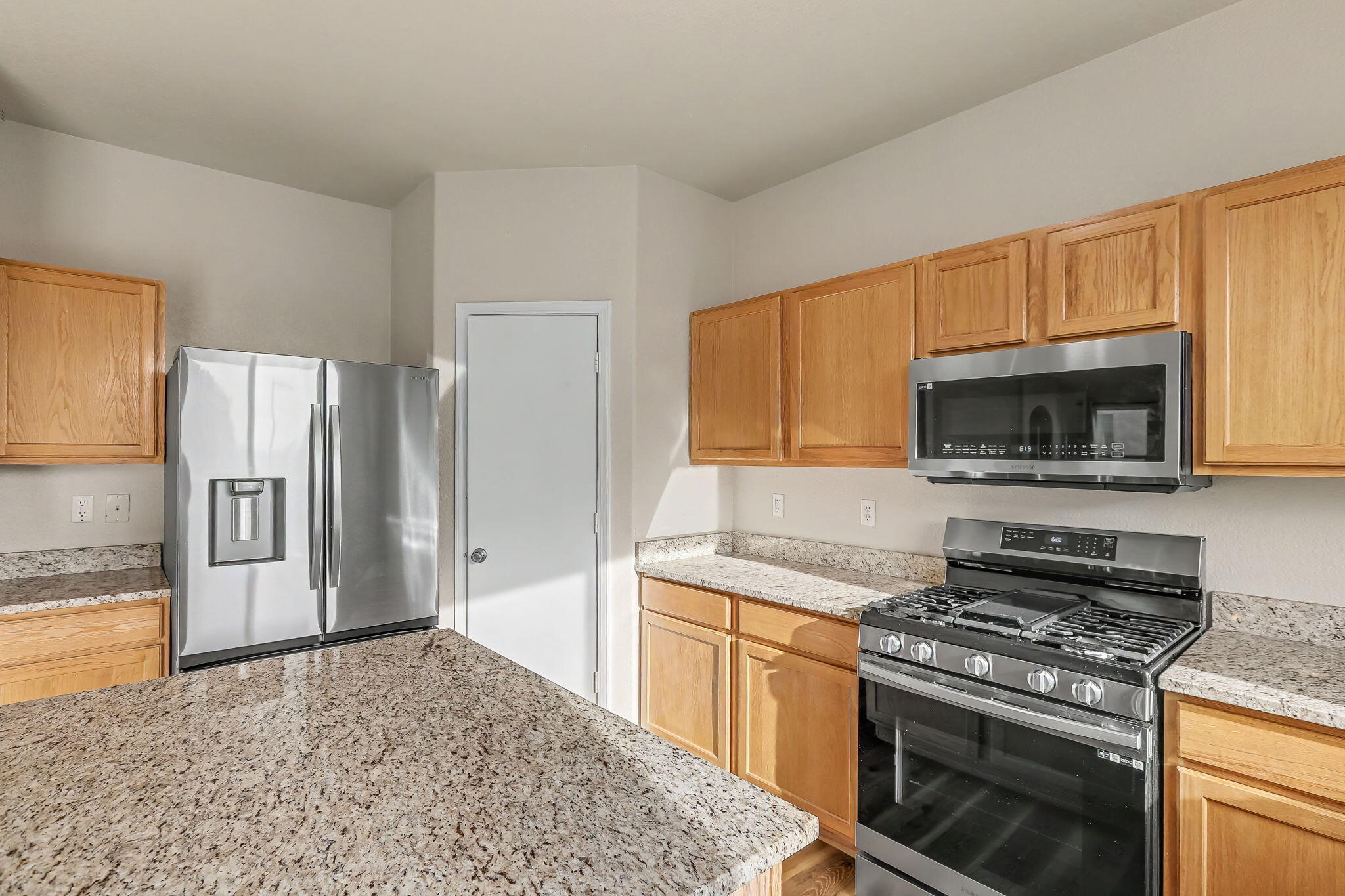 Photo 10 — 1436 Danzante Drive SE