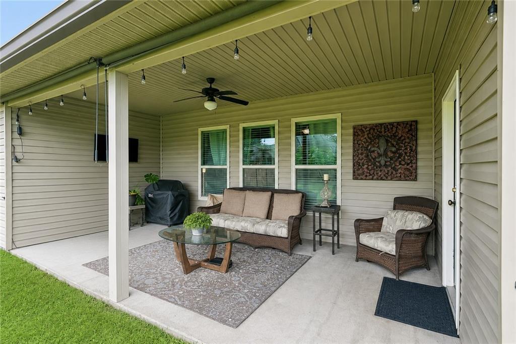 Photo 3 of Single family home for sale at 335 Knollwood Ln, Slidell, LA 70458 | MLS# 2560264 | Listing updated on 2026-09-02