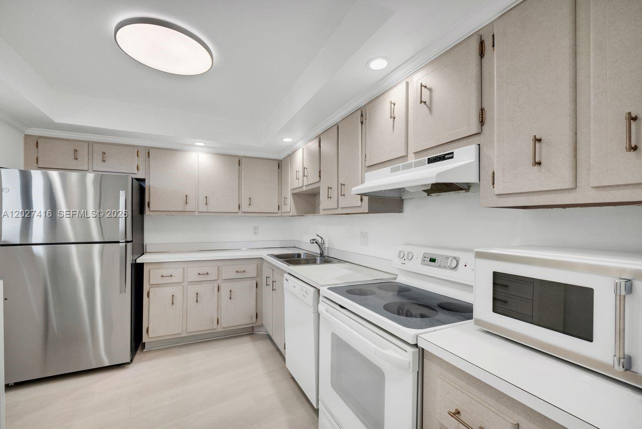 Property photo # 3