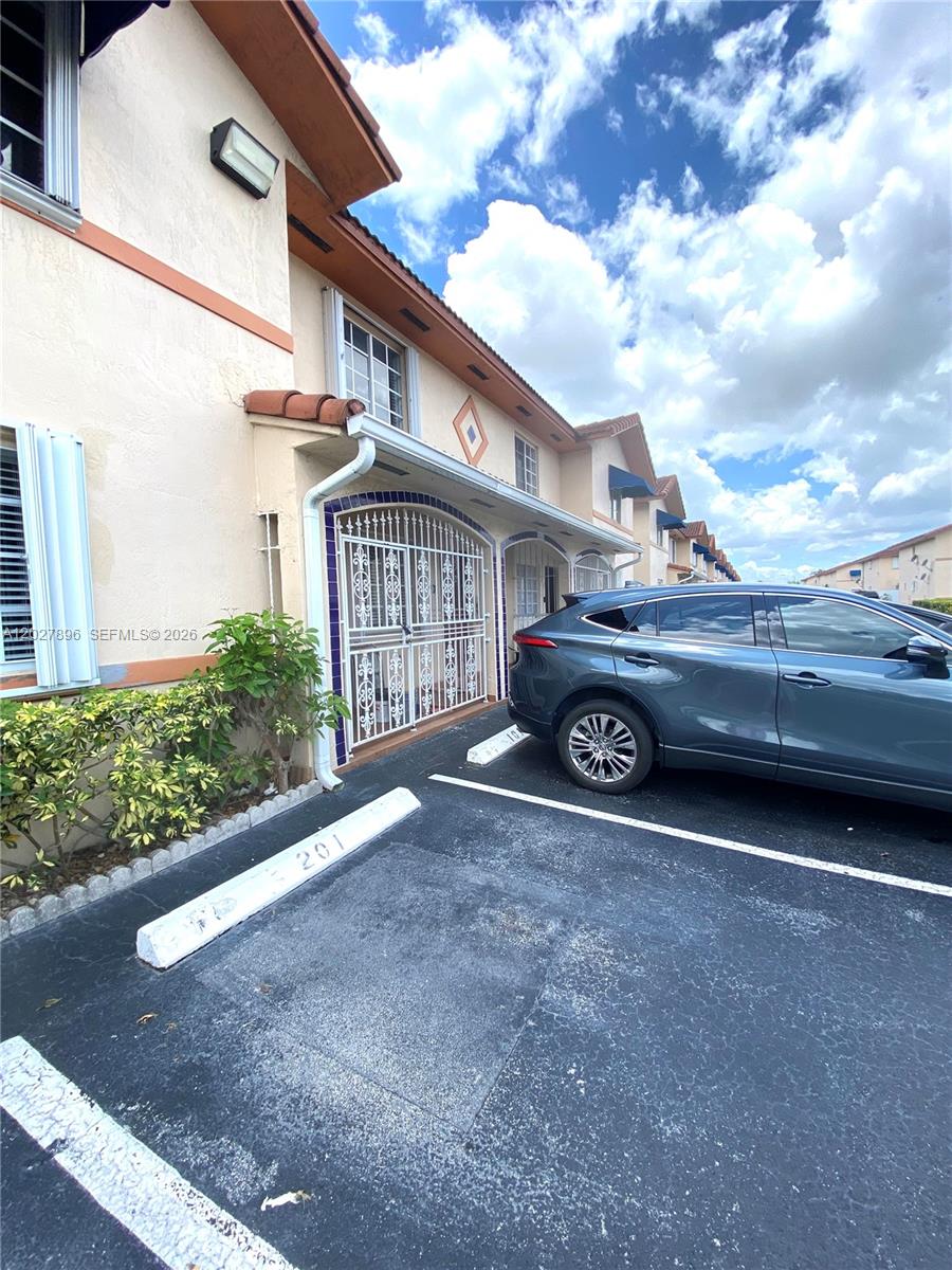 Property photo # 0
