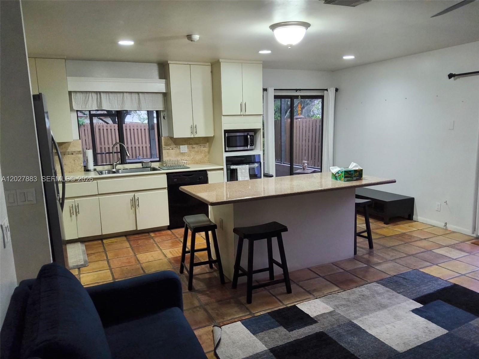 Property photo # 8