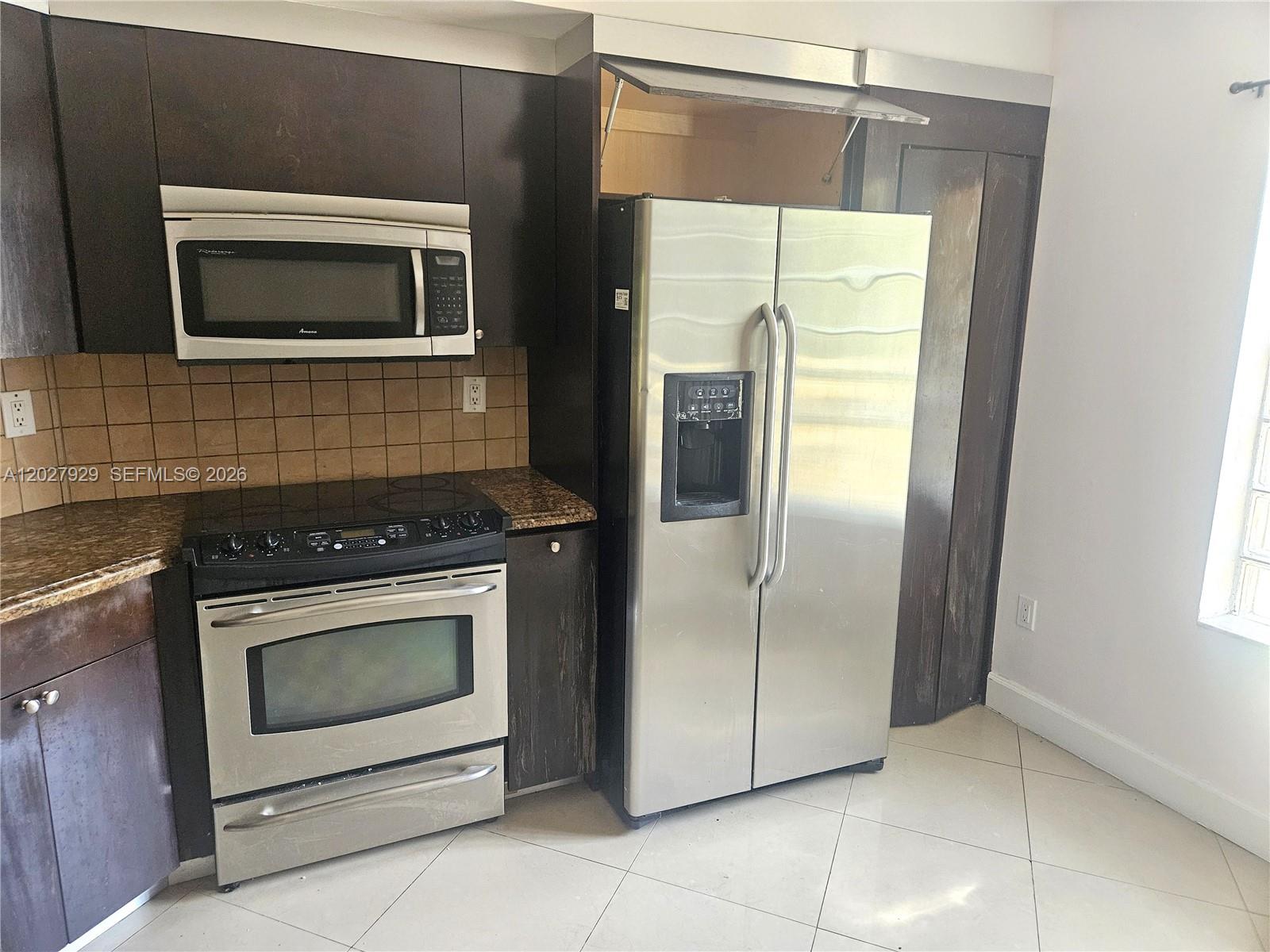 Property photo # 0