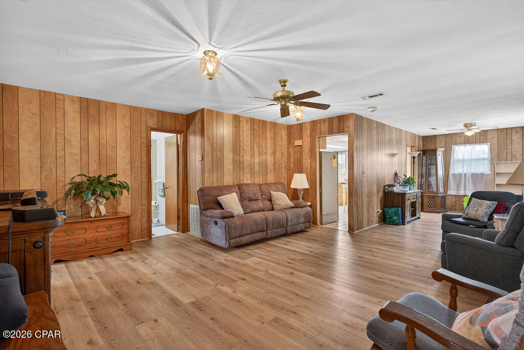 5th image of 2527 Frost Ln, Chipley, FL 32428 | MLS# 790591