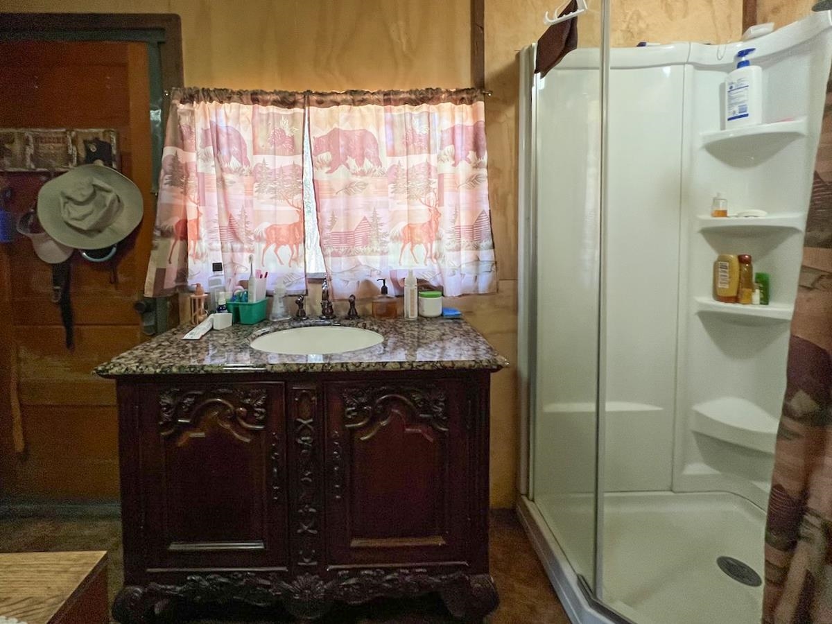 Property Photo 42