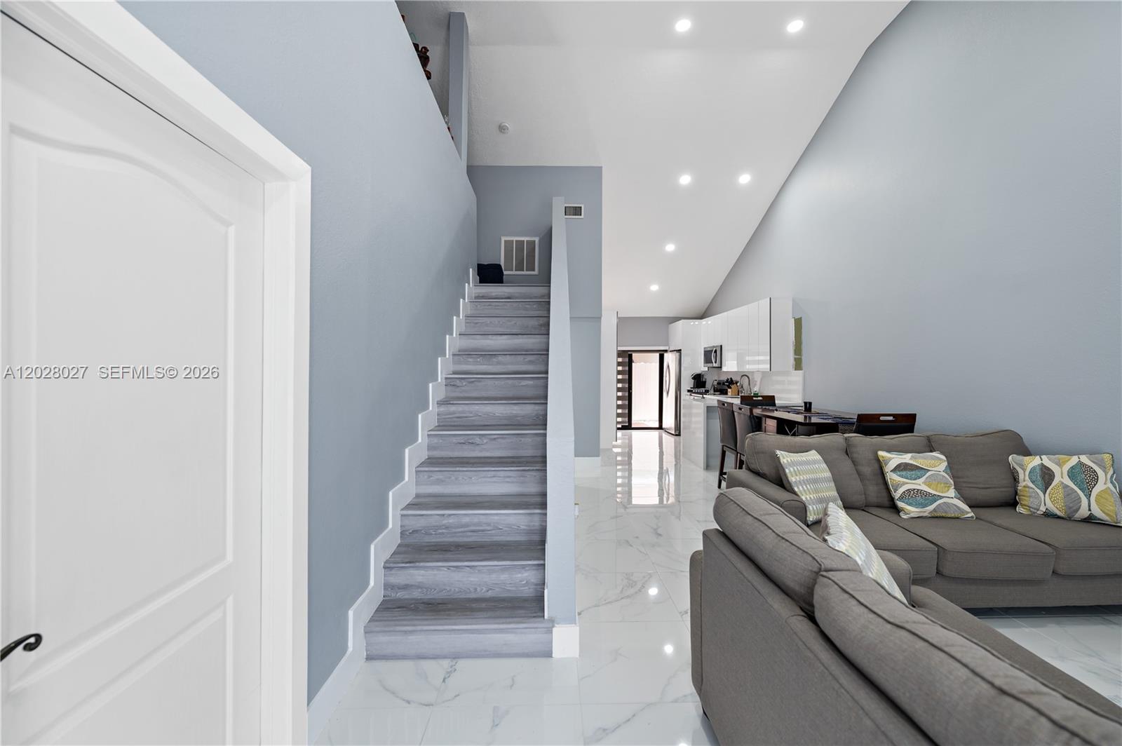Property photo # 8