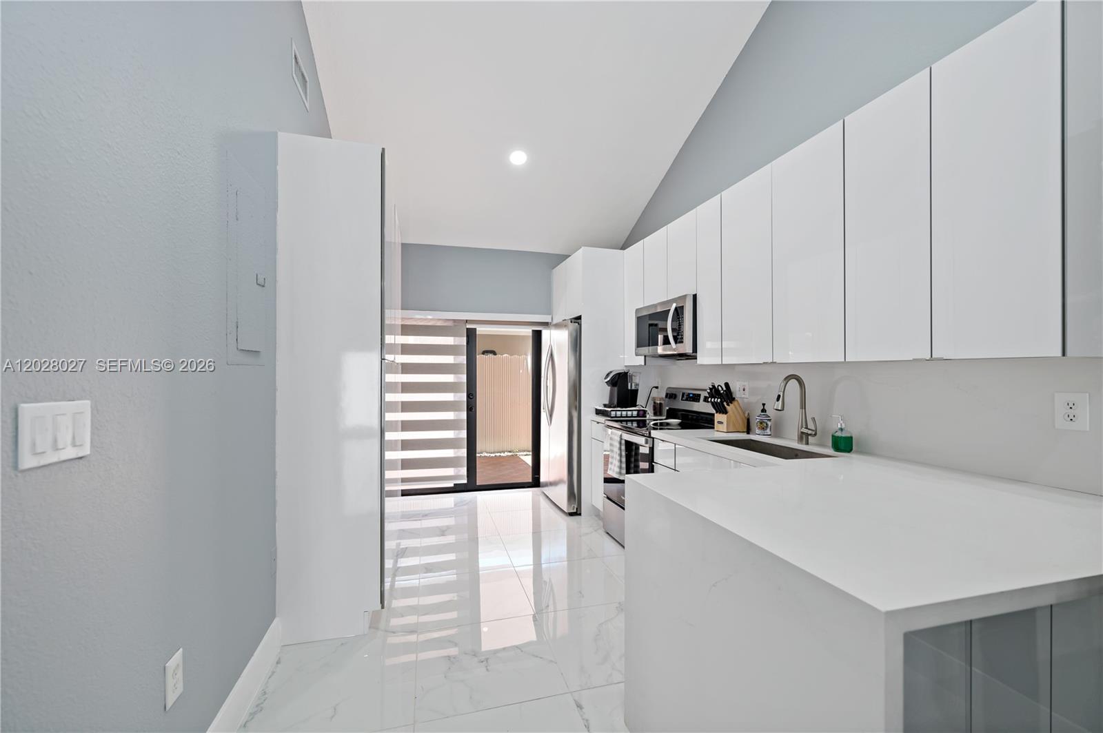 Property photo # 5