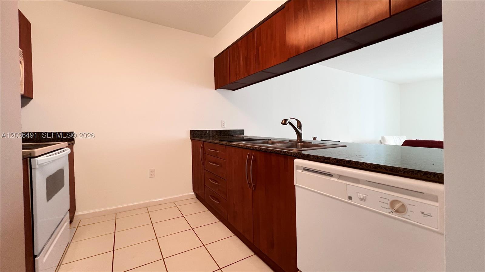 Property photo # 9