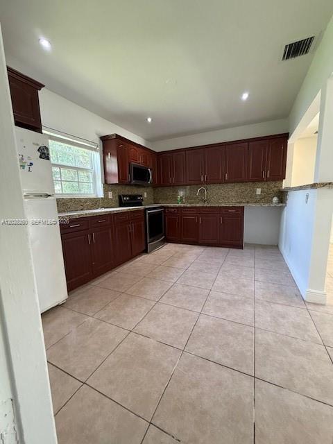 Property photo # 9