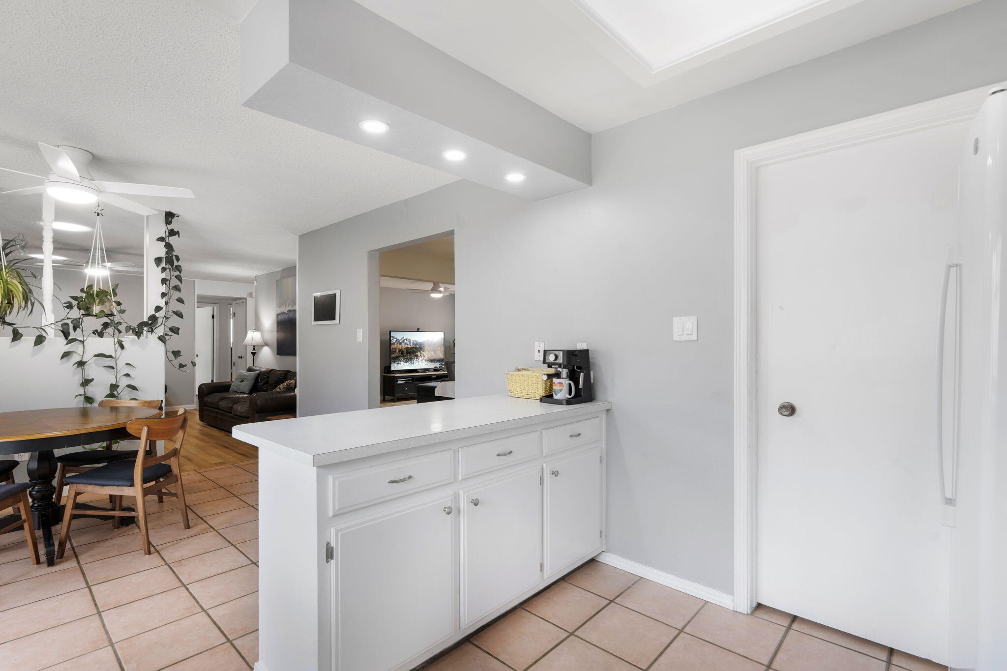 Homes for sale in Albuquerque, NM | 3808 La Charles Dr Ne, Albuquerque, NM 87111 | MLS# 1104529