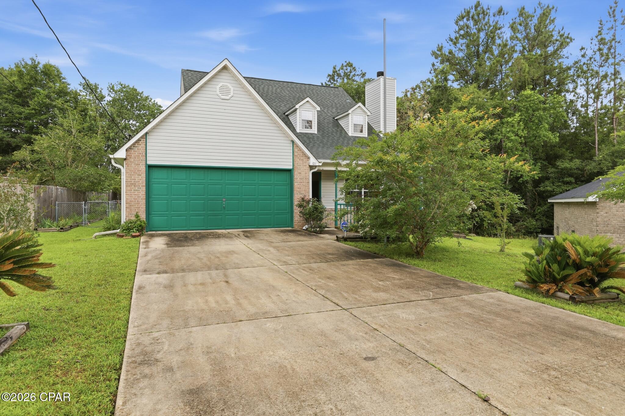 Homes for sale in Crestview, FL | 105 Eastview Dr, Crestview, FL 32536 | MLS# 790618