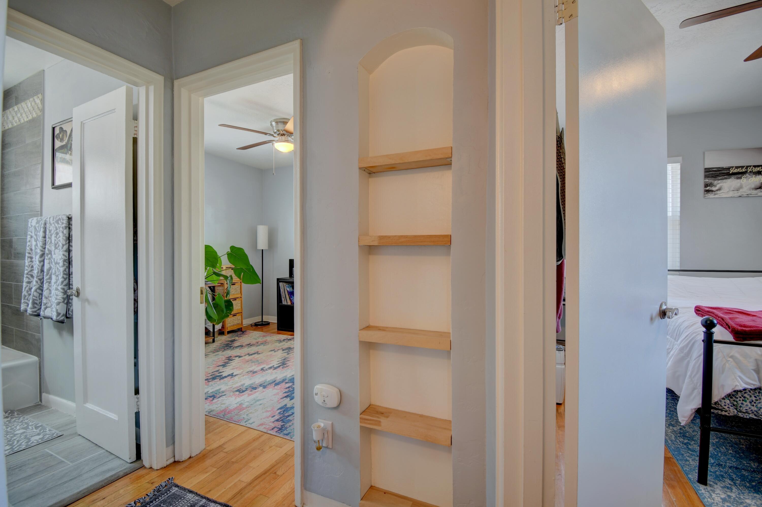 Photo 7 — 500 VALVERDE Drive SE
