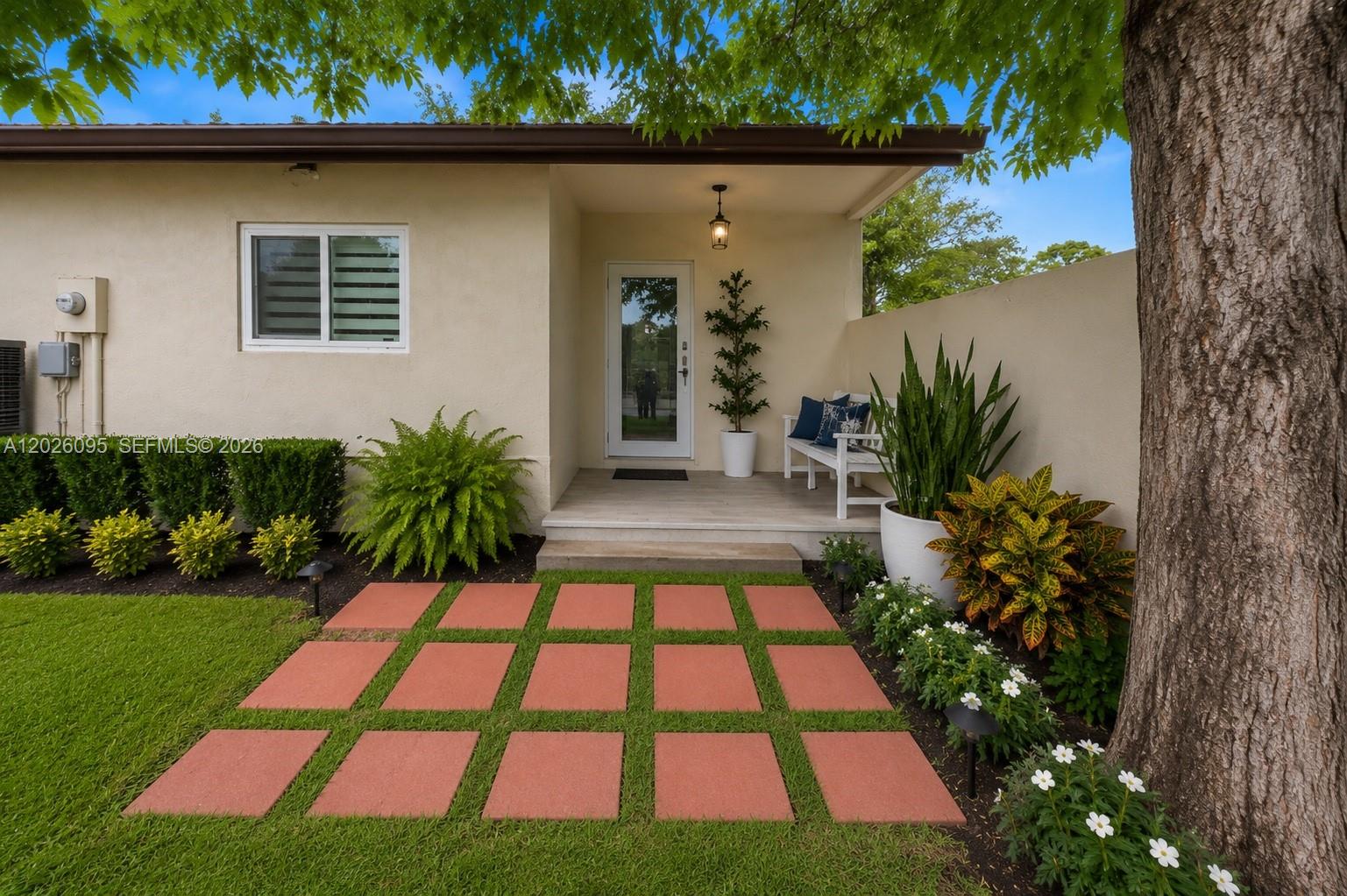 Groves Villas