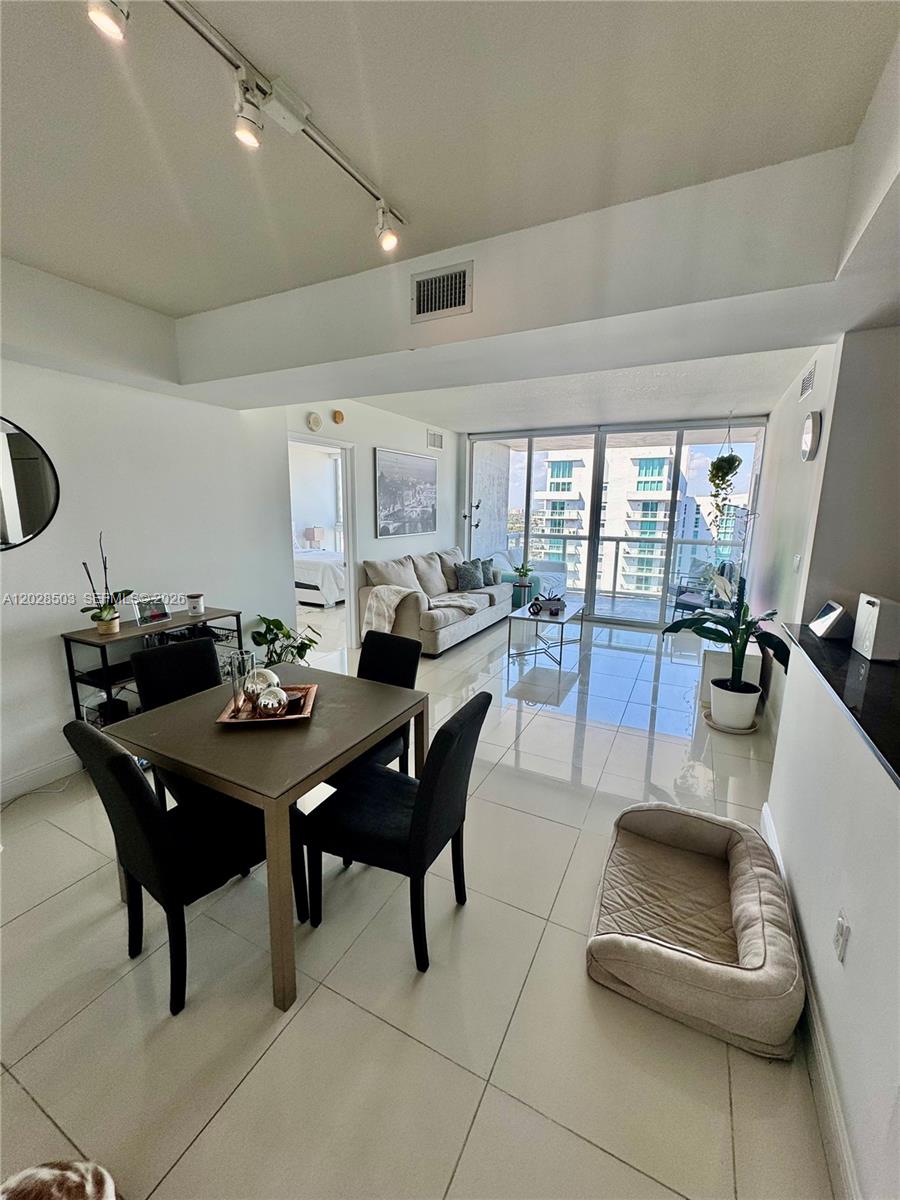 Terrazas Riverpark Villag