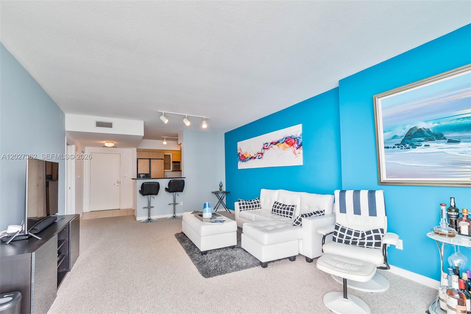 Property photo # 2
