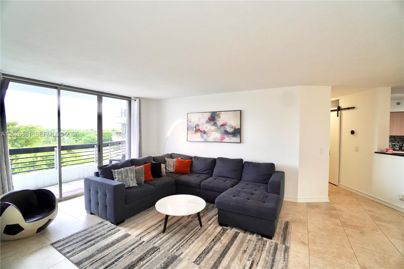 Property photo # 0