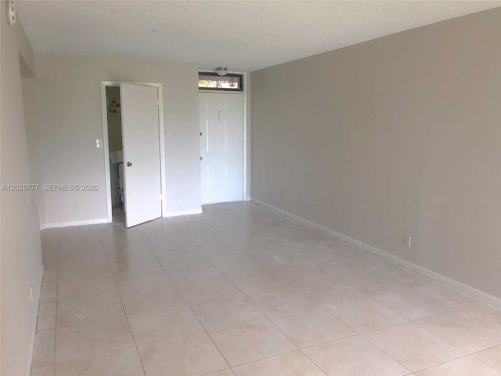 Lake Pointe Condominium N