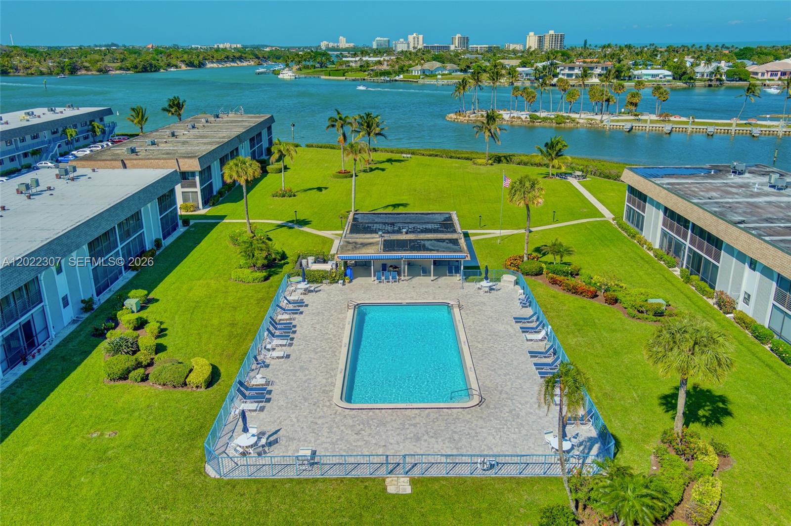 Jupiter Inlet Condo