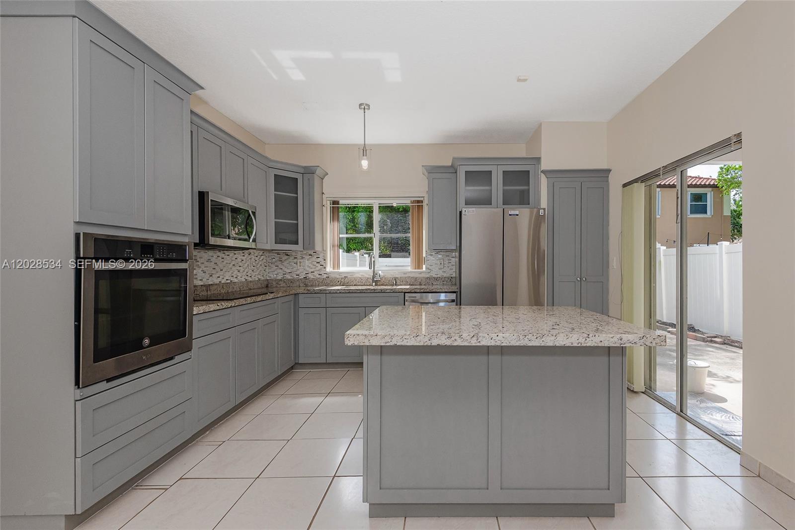 Property photo # 6