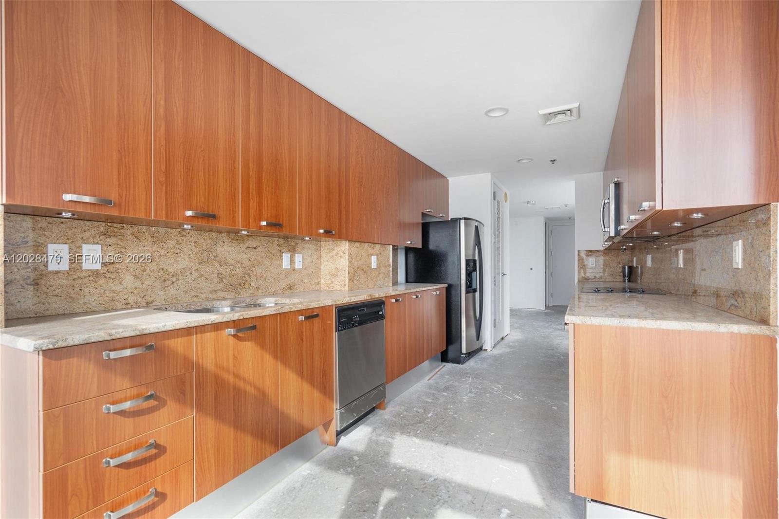 Property photo # 8