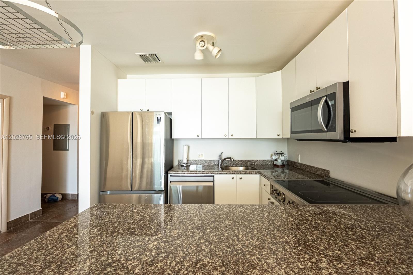 Property photo # 6