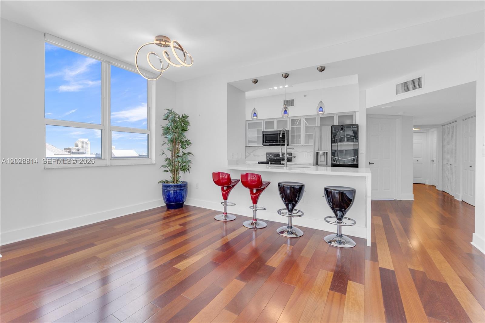 Property photo # 6