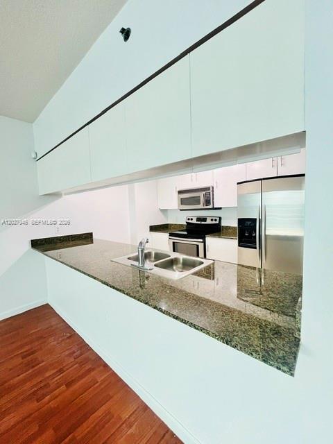 Property photo # 6