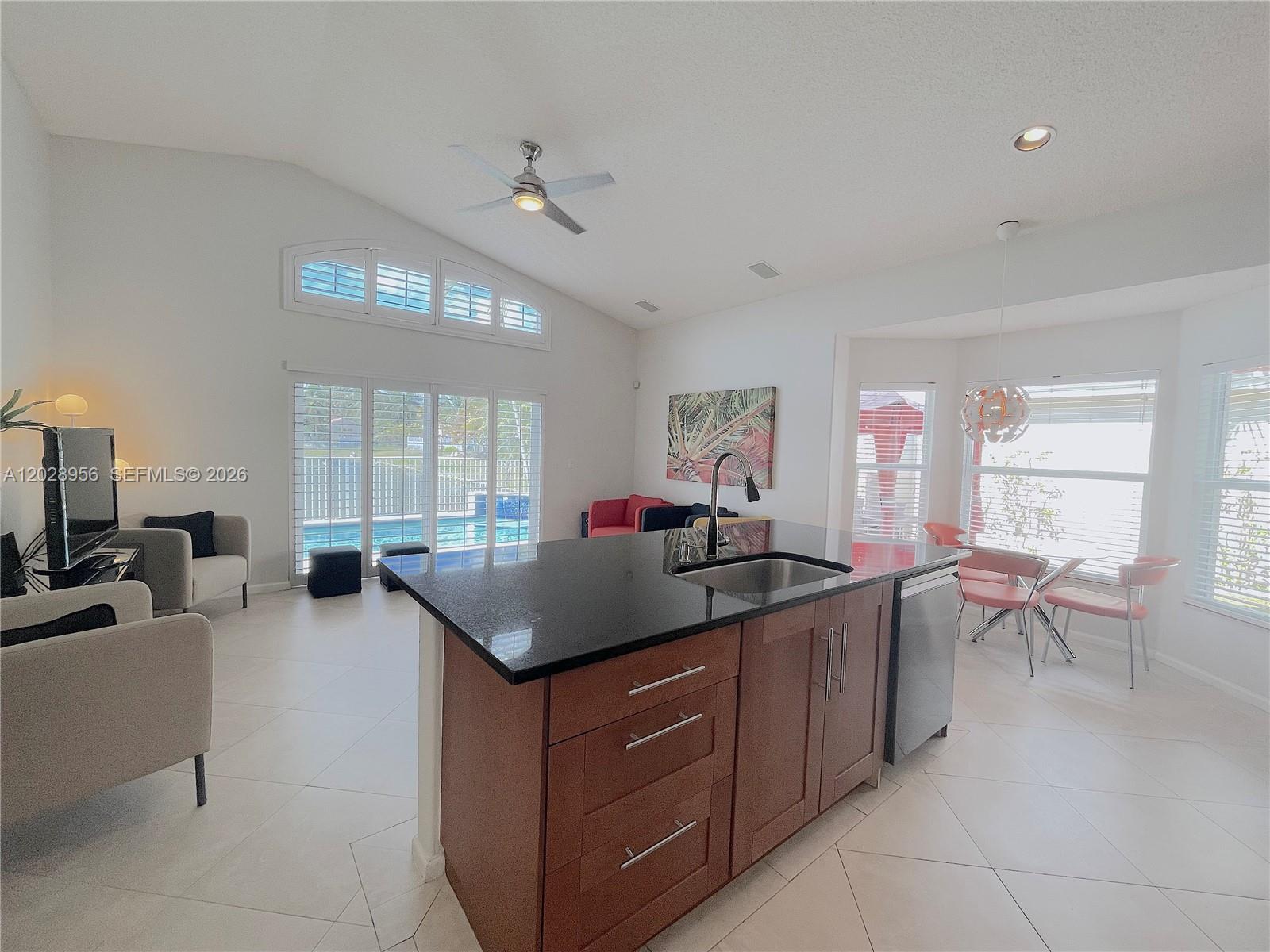 Property photo # 4