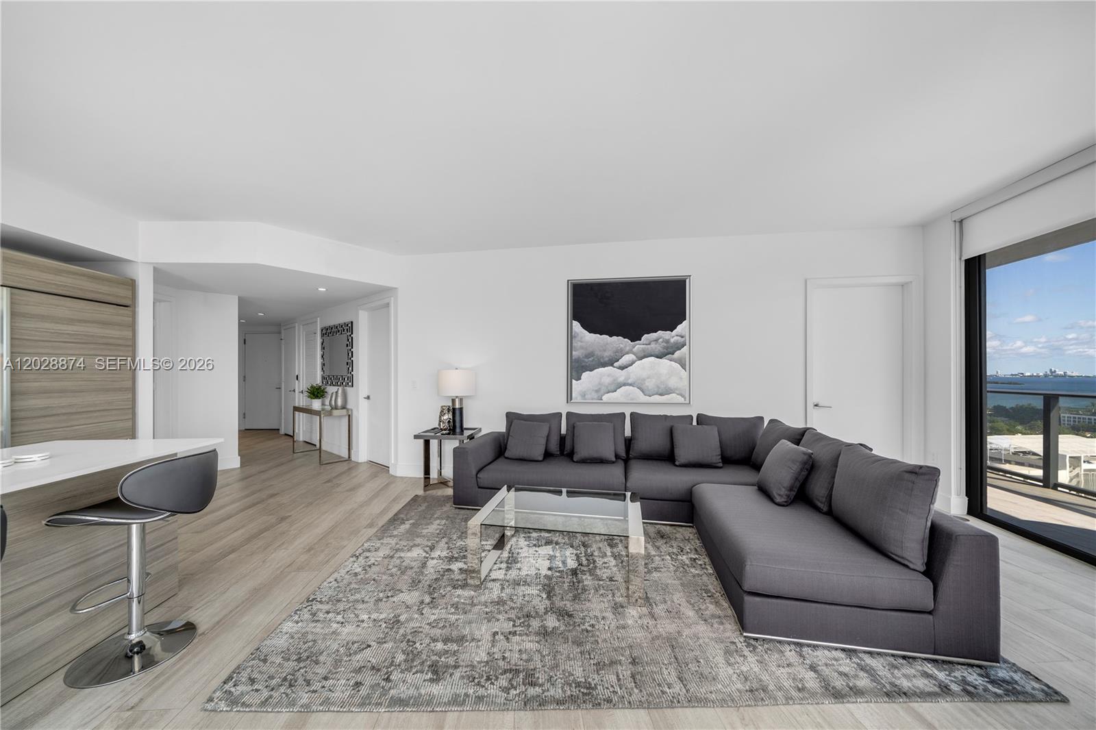 Property photo # 6