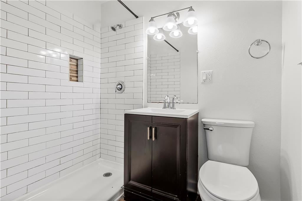 Homes for sale in New Orleans, LA | 2114 Toledano St, New Orleans, LA 70115 | MLS# 2558969