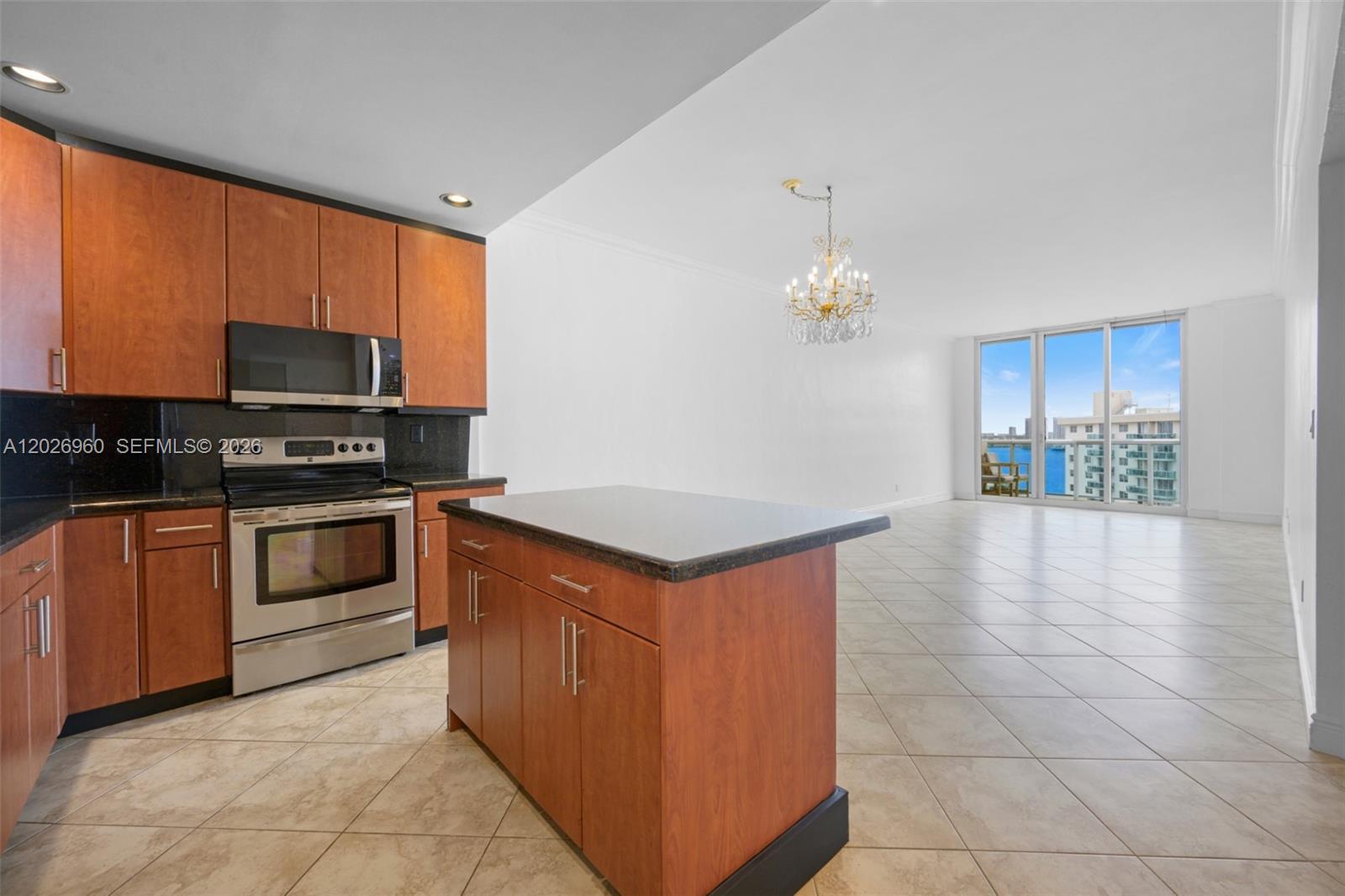 Property photo # 6