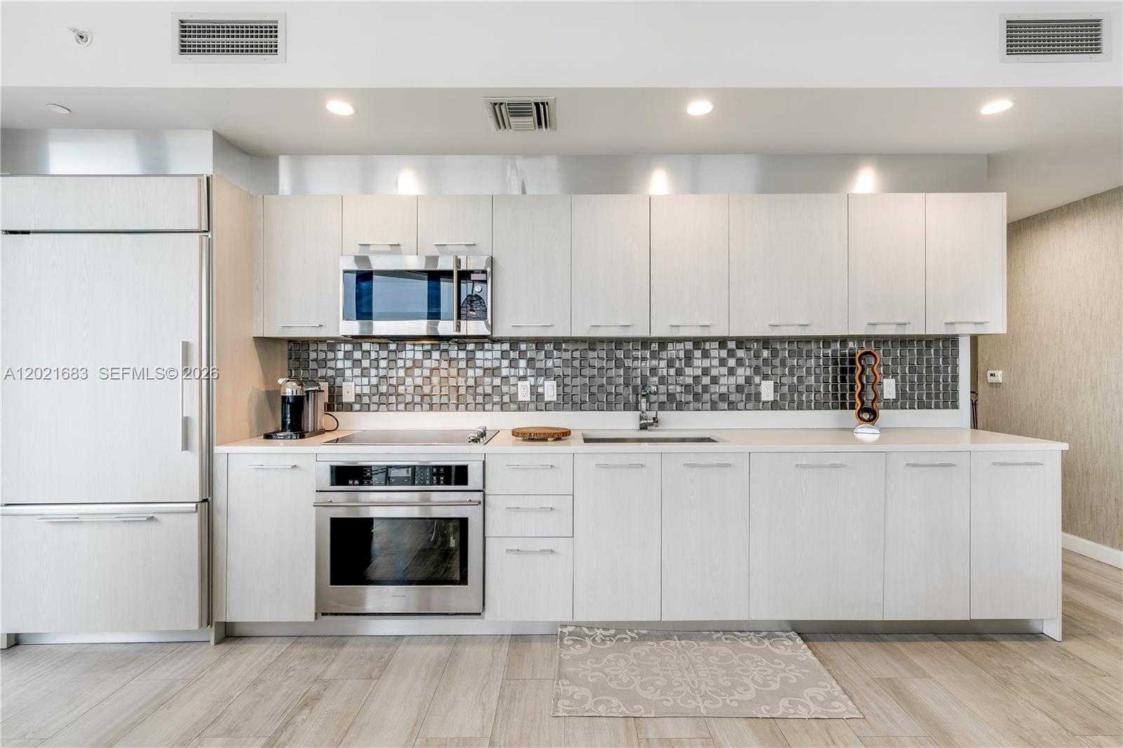 Property photo # 2
