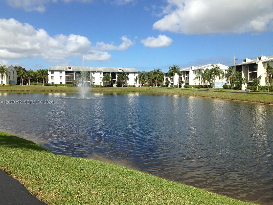 Palm Club Village II Cond