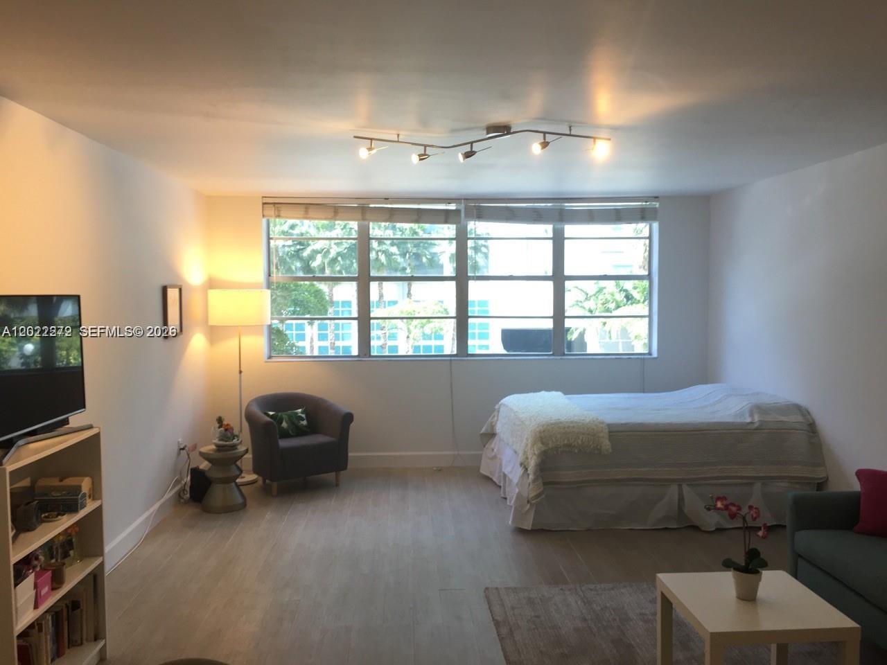 Property photo # 2