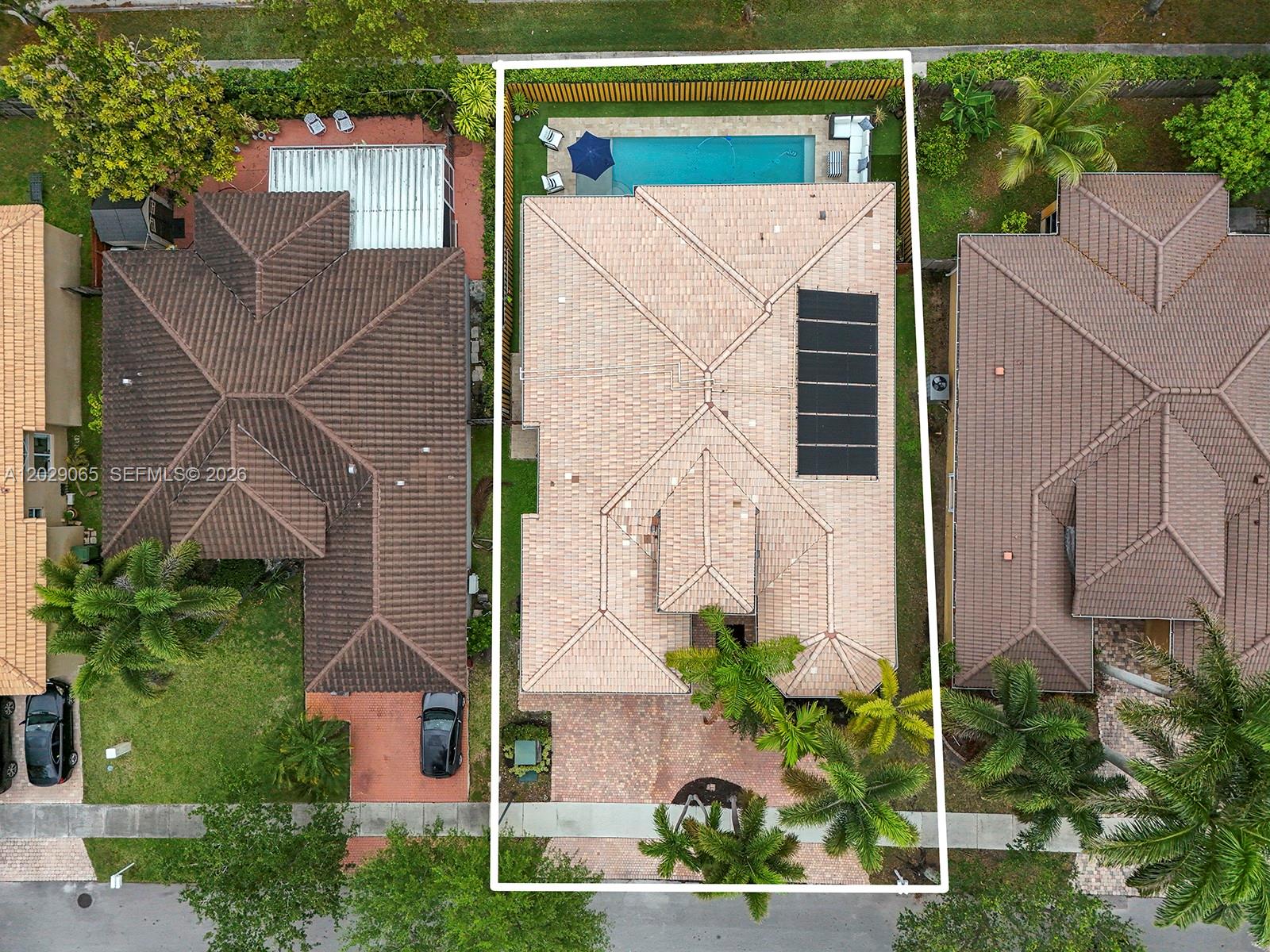 Property photo # 1