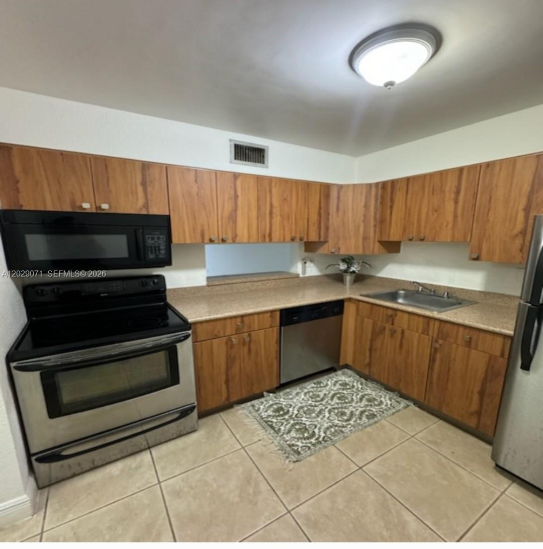 Doral Gardens II Condo