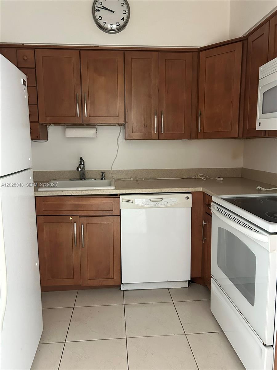 Property photo # 4