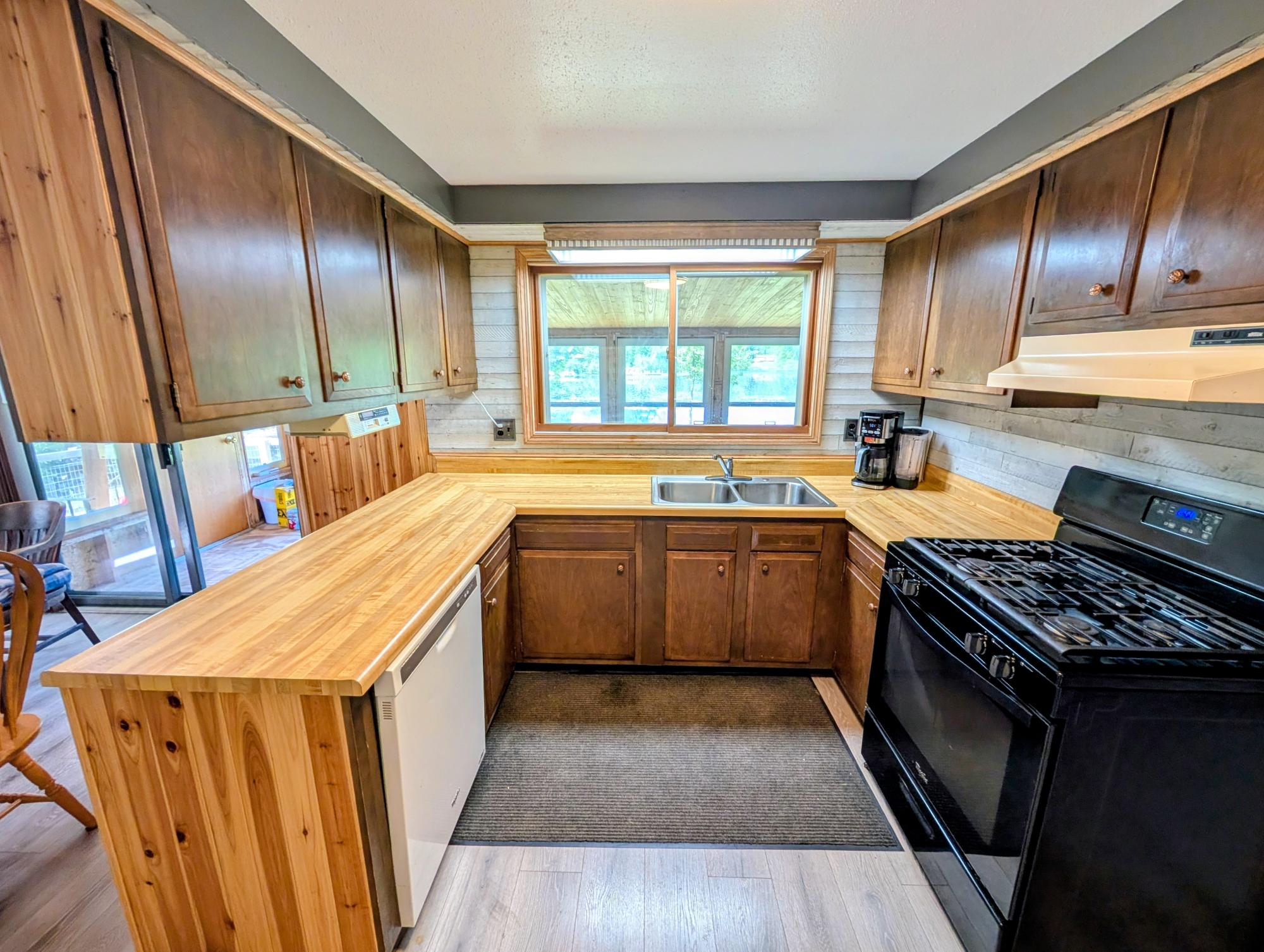 Solberg Lake Property N11068 Pine Tree Ln Photo 6