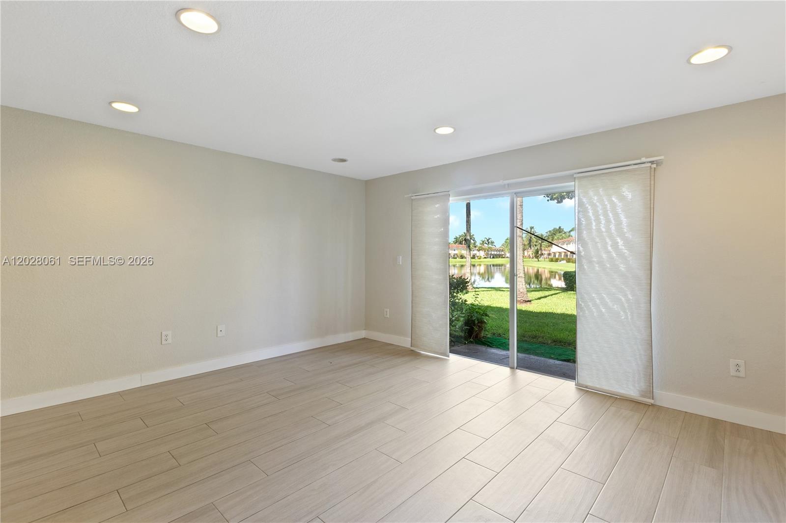 Property photo # 6