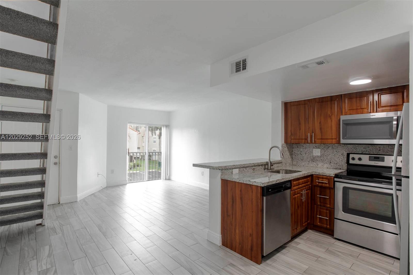Property photo # 0