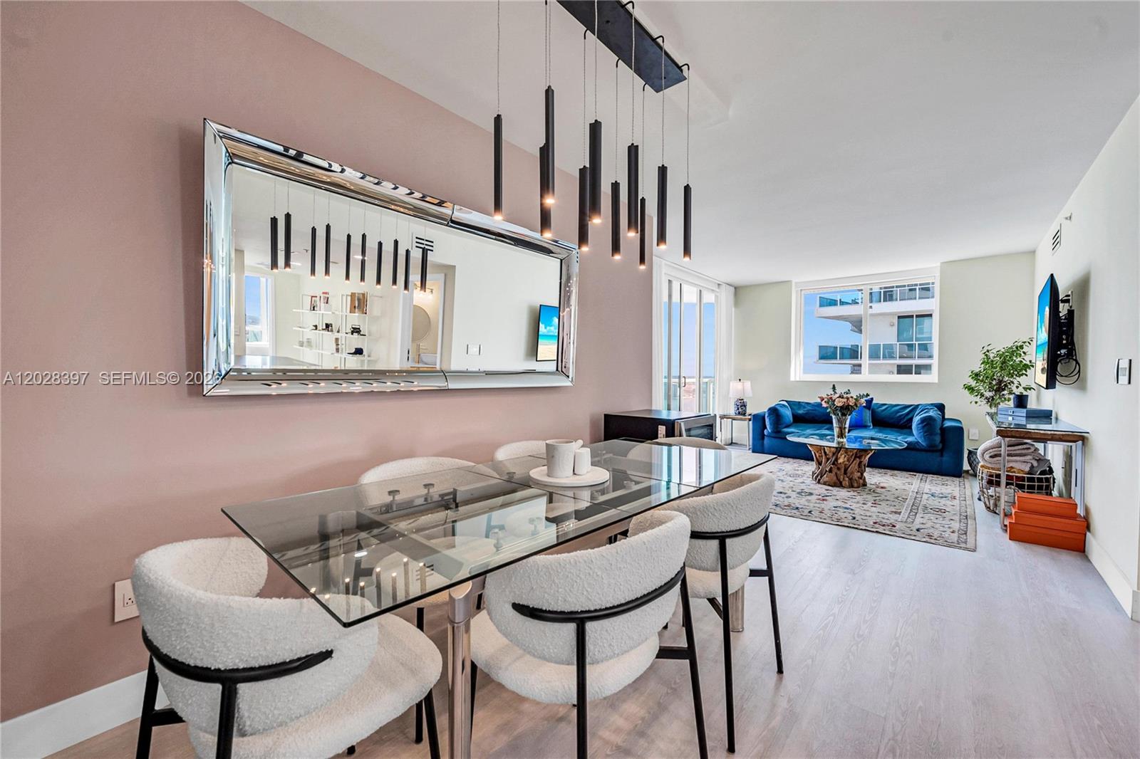 Onyx On The Bay Condo