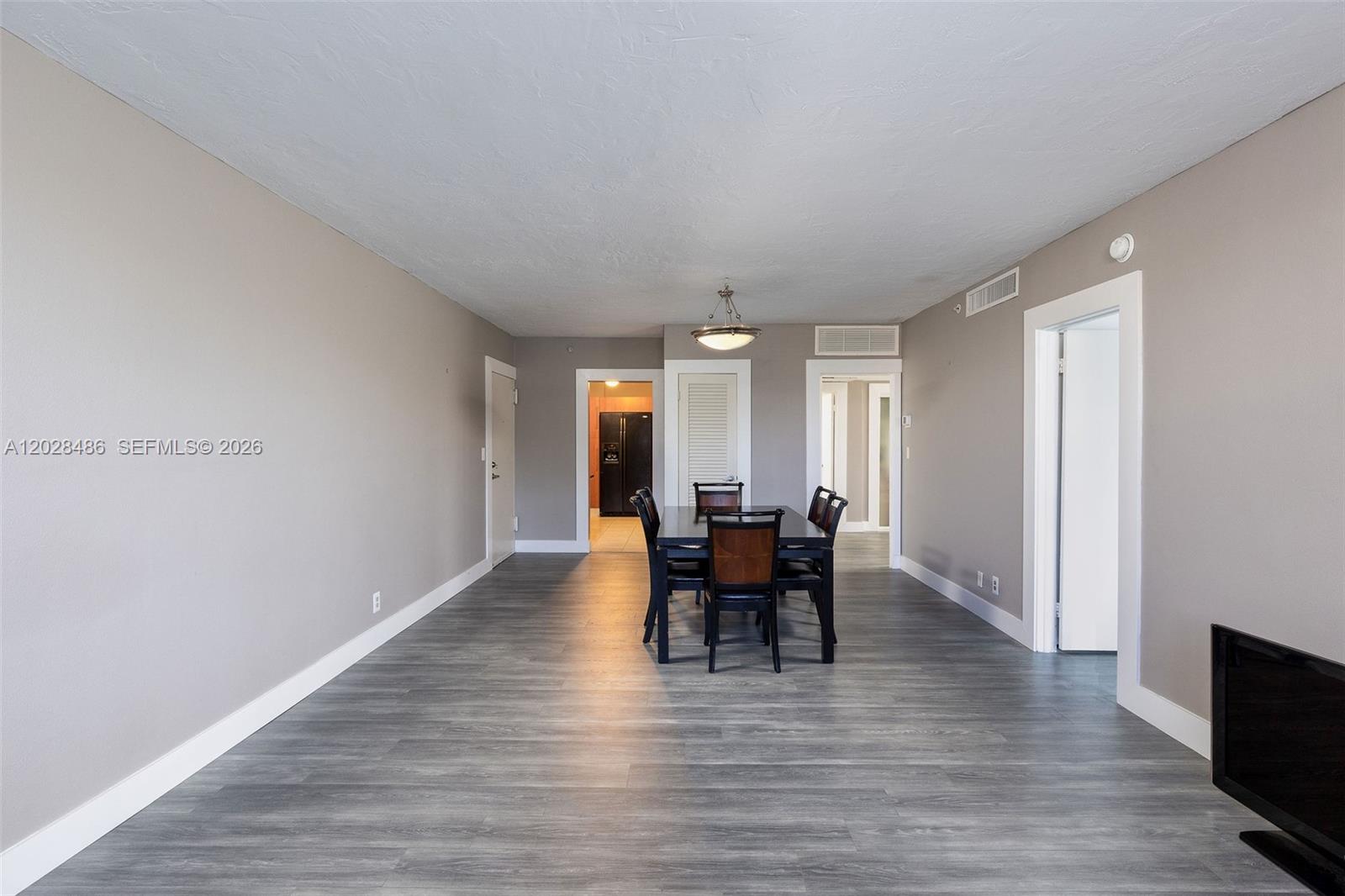 Property photo # 6