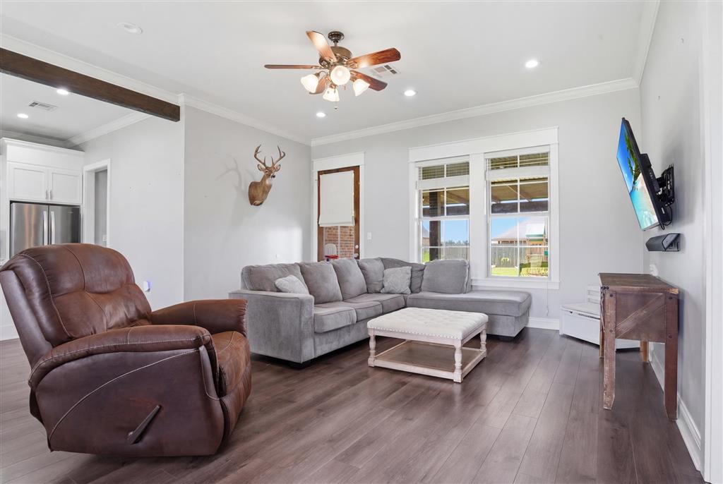 164 Carnation Drive — photo 2