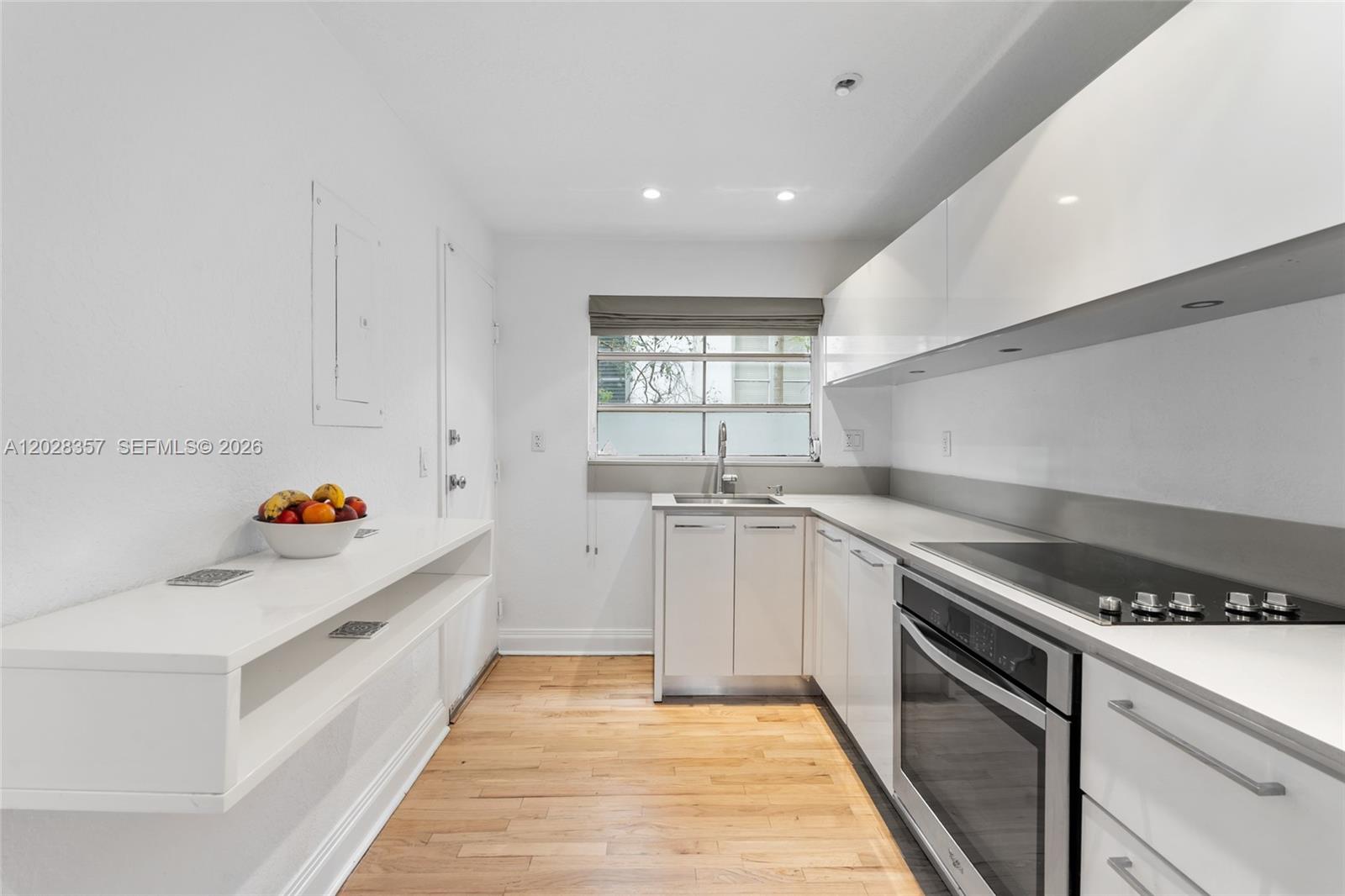 Property photo # 9