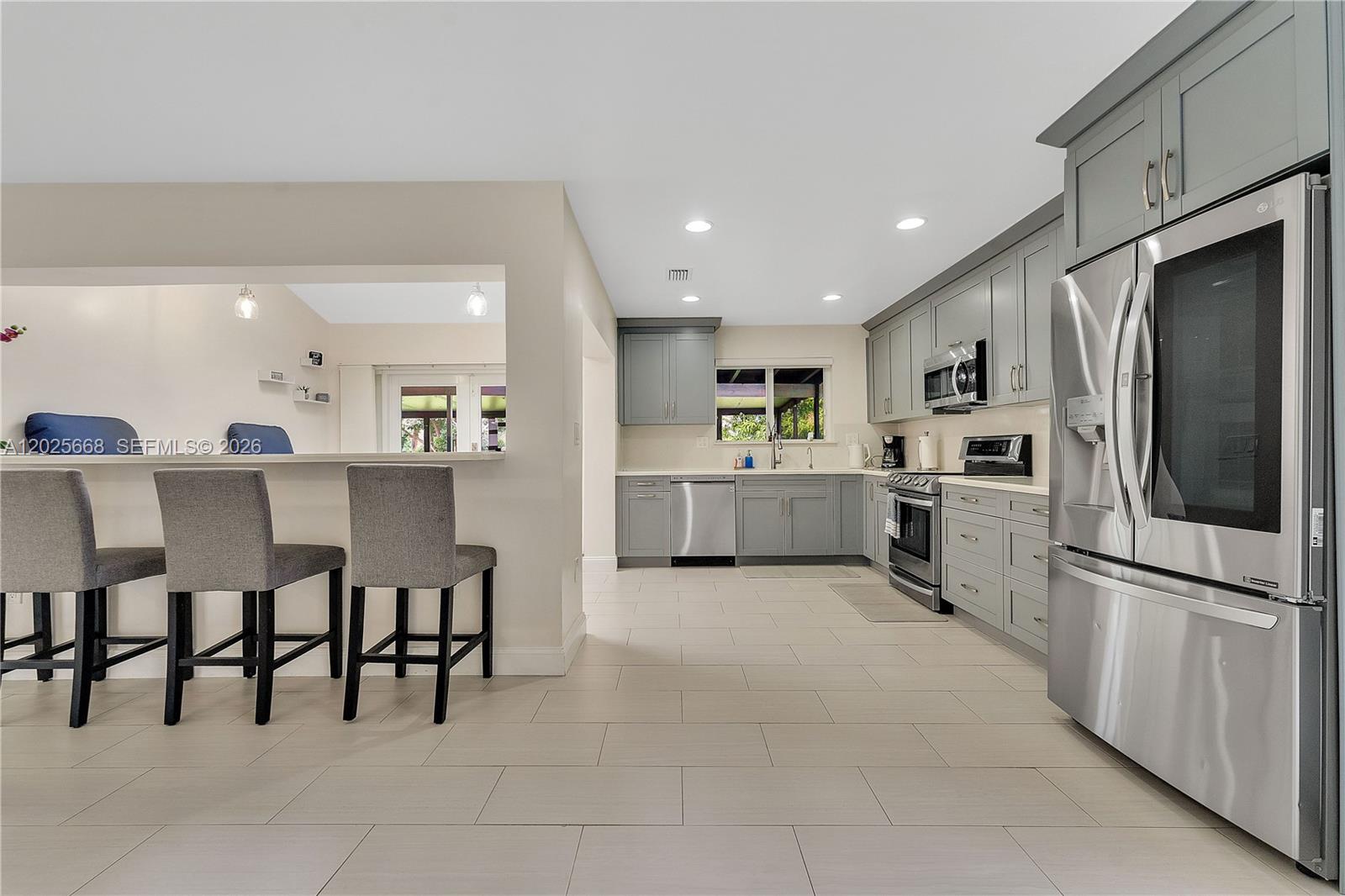 Property photo # 7