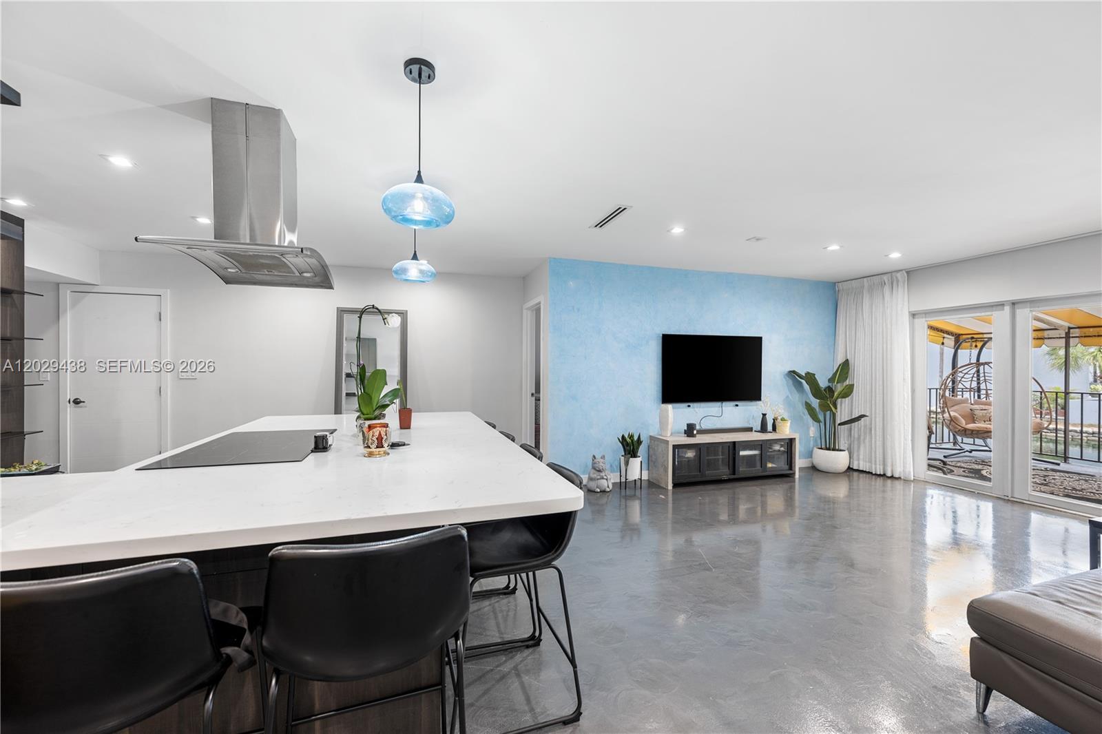 Property photo # 2