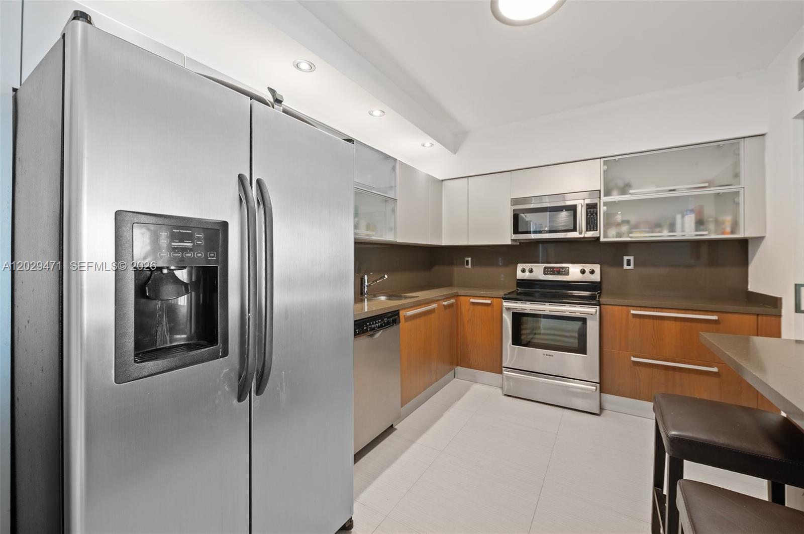 Property photo # 6